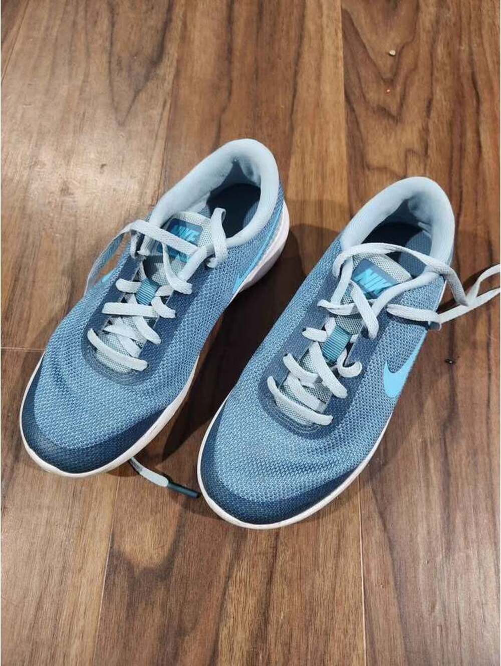 Nike FLEX EXPERIENCE RN Shoes Sz 5
